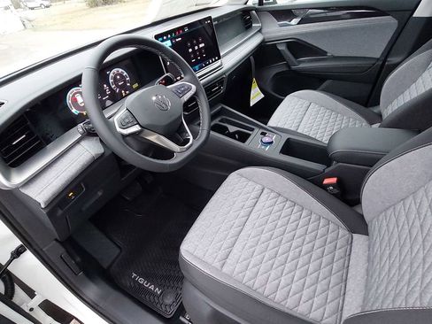 New 2026 Volkswagen Tiguan S image 13