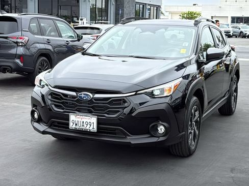 Used 2025 Subaru Crosstrek 2.5i Premium AWD/4WD image 3