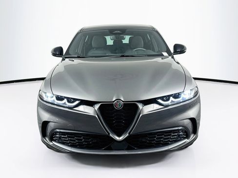 Used 2024 Alfa Romeo Tonale Ti AWD/4WD image 2