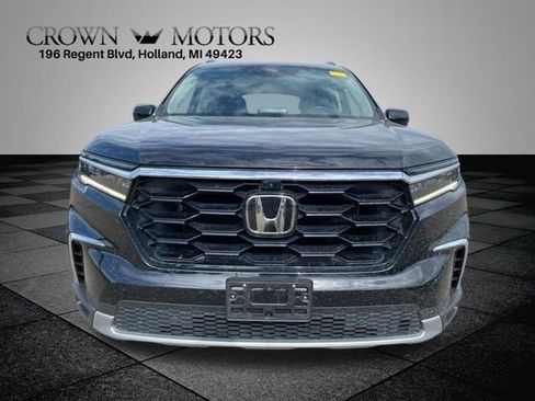 Used 2024 Honda Pilot Elite image 7