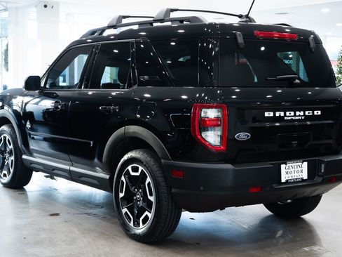 Used 2022 Ford Bronco Sport Outer Banks w/ Tech Package image 6