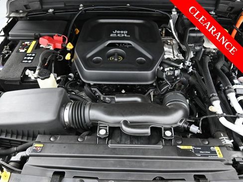 Used 2023 Jeep Wrangler Unlimited image 11