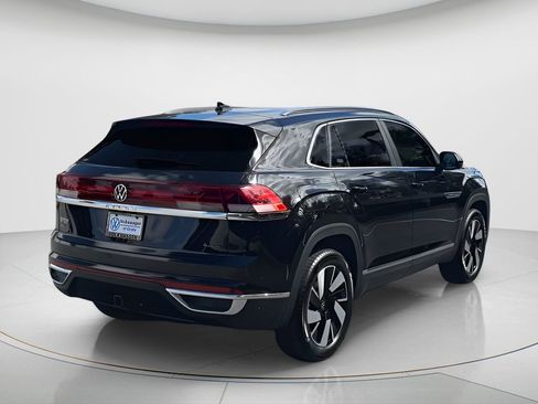 New 2026 Volkswagen Atlas Cross Sport SEL image 8