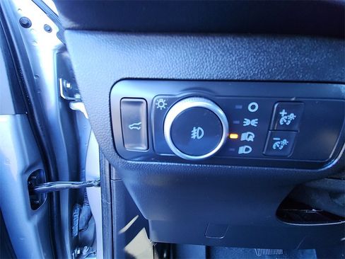 Used 2022 Ford Escape SEL image 20