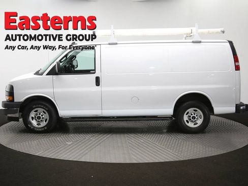 Used 2019 GMC Savana 2500 w/ Driver Convenience Package RWD image 54