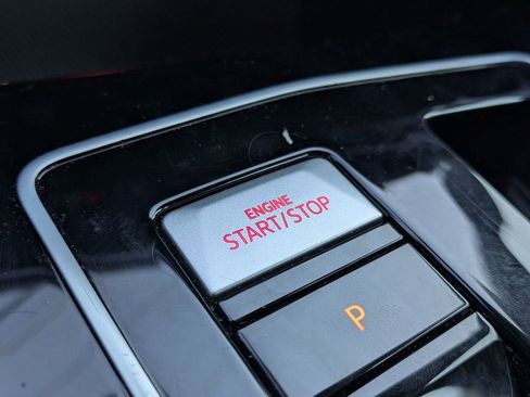 Used 2024 Volkswagen GTI S image 18