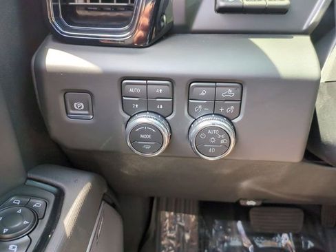 New 2026 GMC Sierra 1500 AT4X AWD/4WD image 18