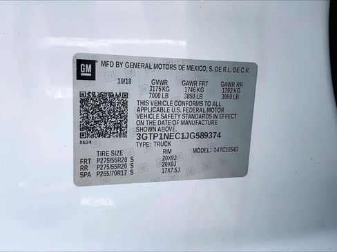 Used 2018 GMC Sierra 1500 SLT w/ Enhanced Driver Alert Package RWD image 36