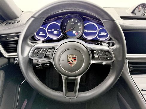 Used 2017 Porsche Panamera 4 AWD/4WD image 67