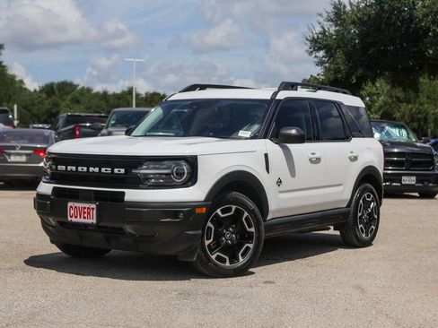 Used 2023 Ford Bronco Sport Outer Banks w/ Tech Package AWD/4WD image 1