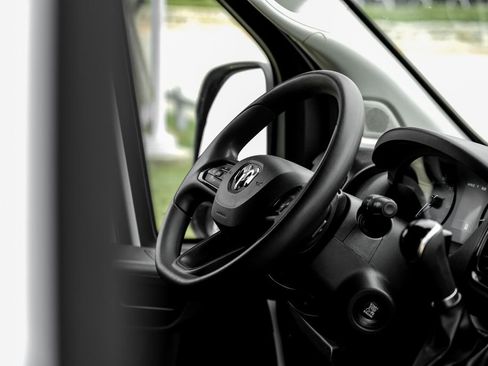 Used 2023 RAM ProMaster 2500 image 11