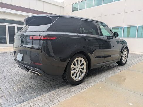 Certified 2025 Land Rover Range Rover Sport AWD/4WD image 5