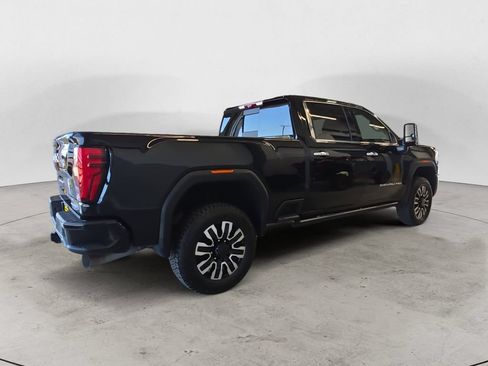 Certified 2024 GMC Sierra 2500 Denali Ultimate AWD/4WD image 5