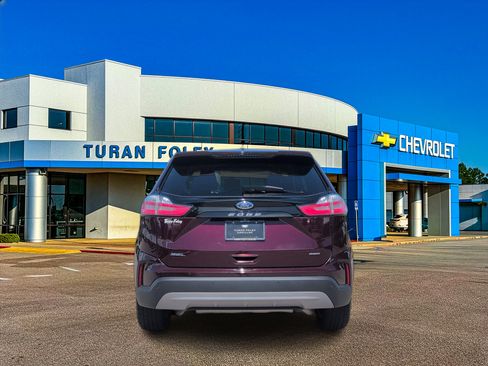 Used 2022 Ford Edge SEL w/ Convenience Package AWD/4WD image 4