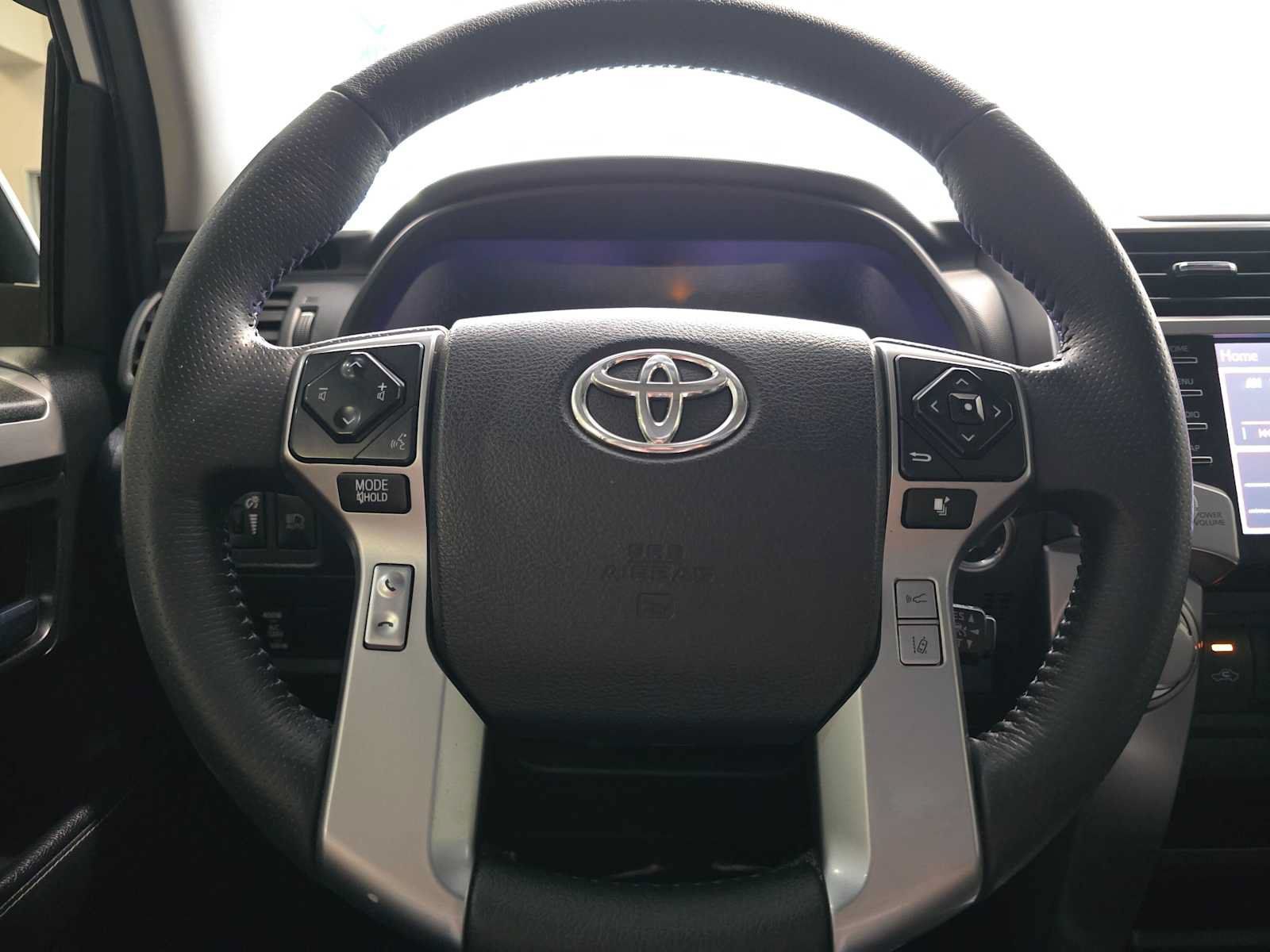 Certified 2021 Toyota 4Runner SR5 Premium w/ Moonroof Package AWD/4WD image 11