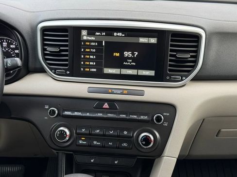 Used 2021 Kia Sportage S image 22