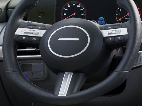 Used 2025 Hyundai Tucson Limited image 17