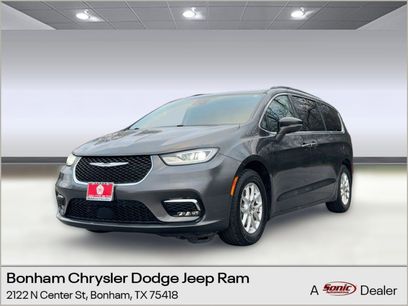 Used 2022 Chrysler Pacifica Touring-L