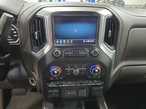 Used 2020 Chevrolet Silverado 2500 LTZ w/ LTZ Plus Package AWD/4WD image 21