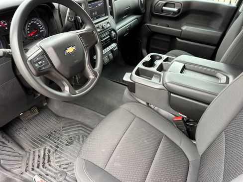 Used 2020 Chevrolet Silverado 1500 Custom w/ Custom 2.7L Value Package image 9