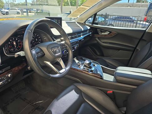 Used 2018 Audi Q7 3.0T Prestige w/ Prestige Package image 21