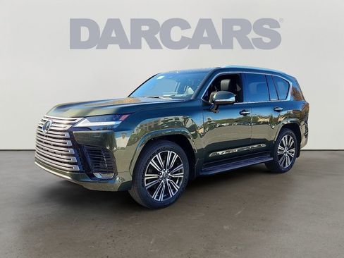 New 2025 Lexus LX 600 4WD w/ Luxury Package image 2