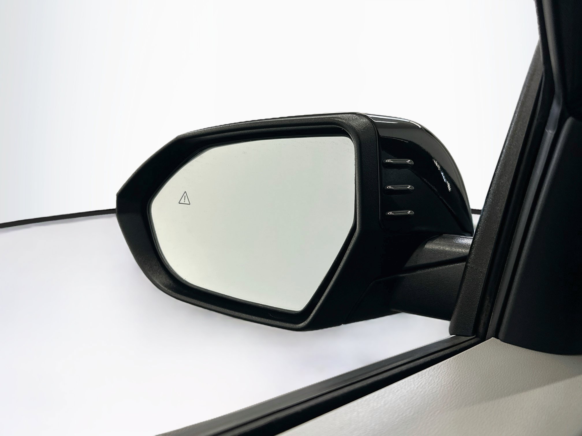 Used 2024 Hyundai Kona SEL AWD/4WD image 16