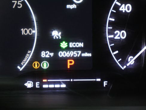Used 2026 Honda Civic Sport image 38