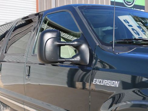 Used 2003 Ford Excursion Limited image 17