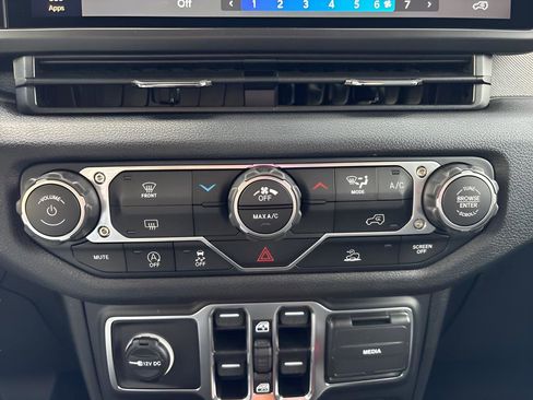 New 2026 Jeep Wrangler Unlimited Sport AWD/4WD image 20
