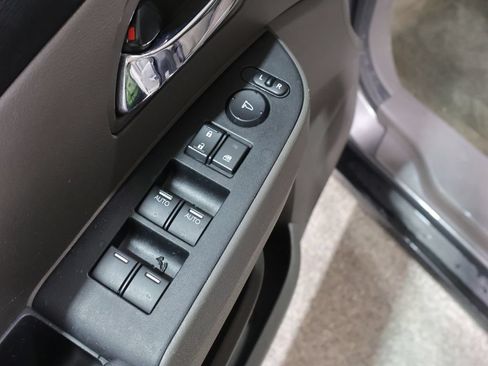 Used 2015 Honda Odyssey EX image 14