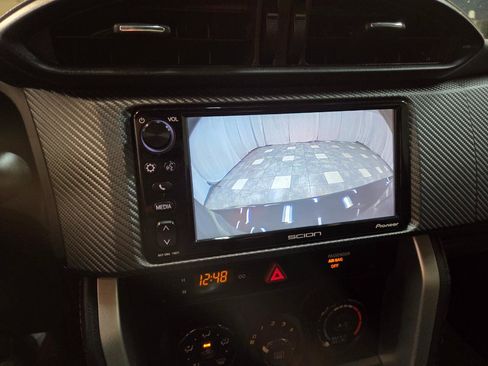 Used 2016 Scion FR-S image 22