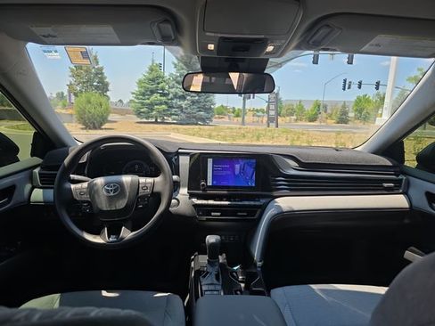 Used 2025 Toyota Camry LE FWD image 15
