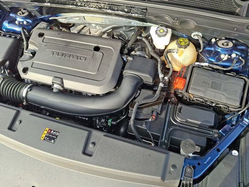 Certified 2022 Buick Envision Essence w/ Technology Package I image 33