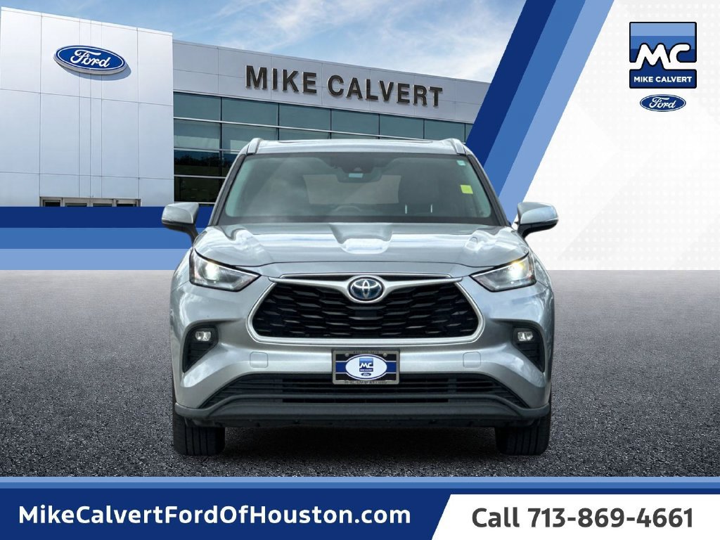 Used 2021 Toyota Highlander XLE FWD image 8