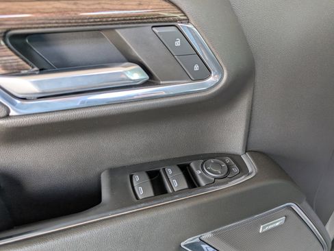 Used 2024 Chevrolet Silverado 1500 LT Trail Boss w/ Convenience Package II image 27