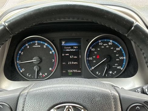 Used 2017 Toyota RAV4 XLE w/ Plus Special Value Package AWD/4WD image 13