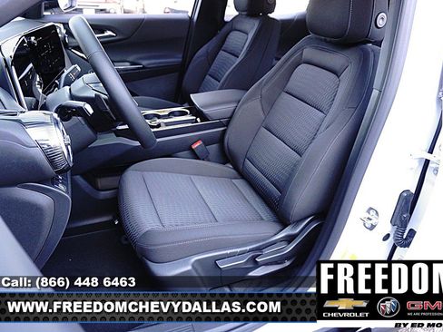 New 2026 Chevrolet Equinox LT image 13