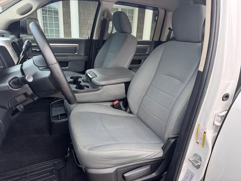 Used 2017 RAM 2500 SLT image 12