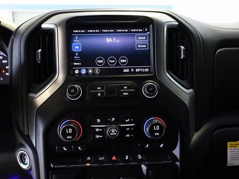 Used 2020 Chevrolet Silverado 1500 LT w/ Texas Edition image 27