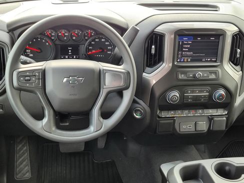 New 2026 Chevrolet Silverado 1500 Custom Trail Boss AWD/4WD image 10
