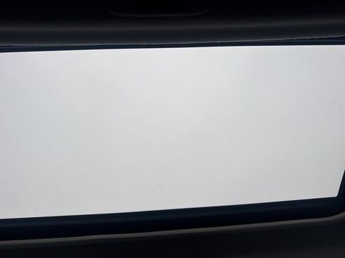 Used 2015 Toyota RAV4 XLE image 6