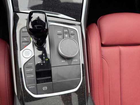 Used 2022 BMW 330i xDrive Sedan w/ Convenience Package image 42