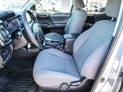 Used 2023 Toyota Tacoma SR w/ SR Convenience Package image 9