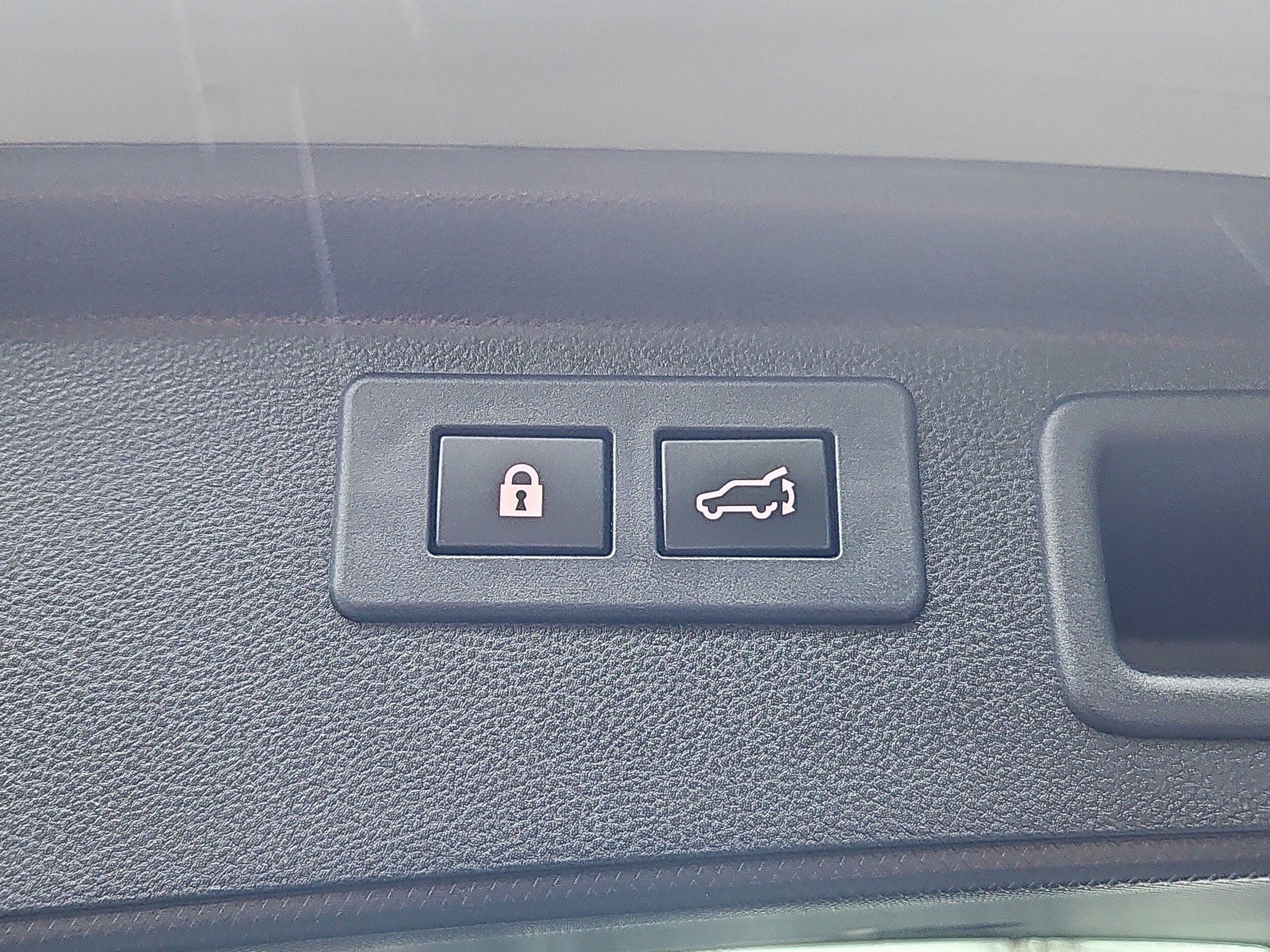 Used 2021 Subaru Forester Premium AWD/4WD image 13
