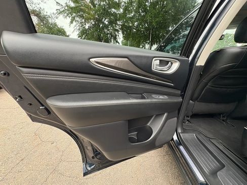 Used 2019 INFINITI QX60 Pure AWD/4WD image 29