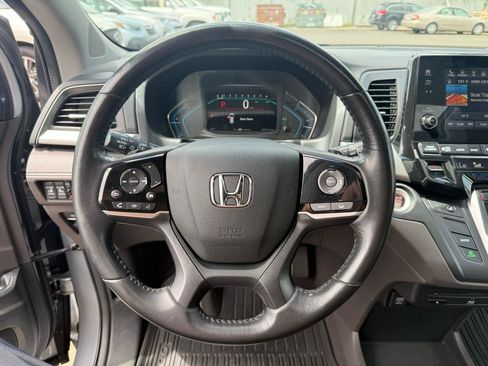 Used 2018 Honda Odyssey EX-L image 16