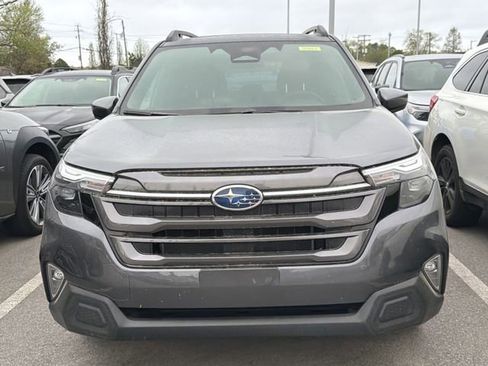 Used 2026 Subaru Forester Premium image 2