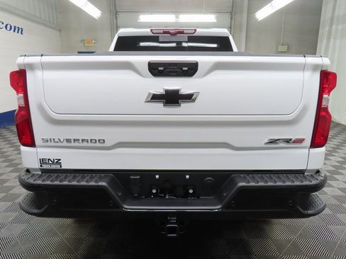 Used 2025 Chevrolet Silverado 1500 ZR2 w/ Technology Package image 40