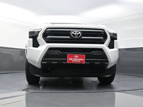Used 2026 Toyota Tacoma SR5 AWD/4WD image 31